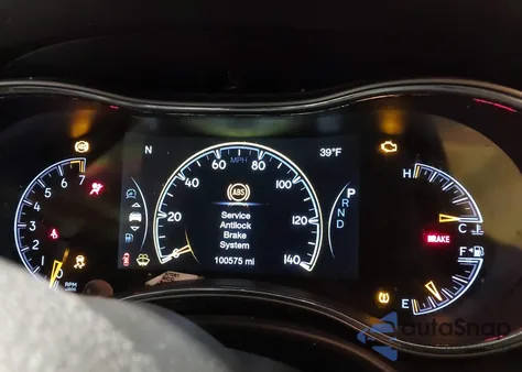 2018 Jeep Grand Cherokee Laredo E 4X4 from USA, damaged, VIN 1C4RJFAG4JC240672